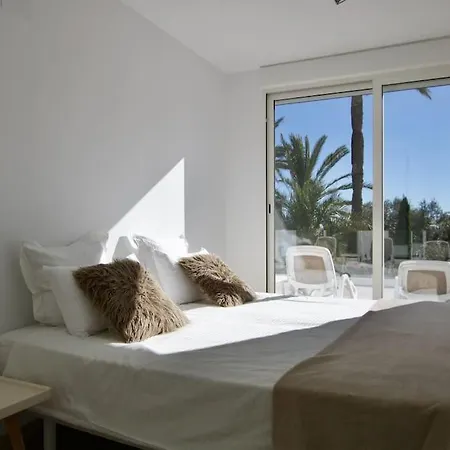 Designvilla With Breathtaking View For 14 Guests *