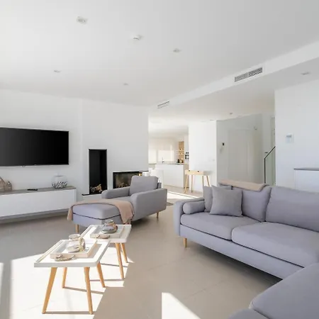 Villa Designvilla With Breathtaking View For 14 Guests Alicante