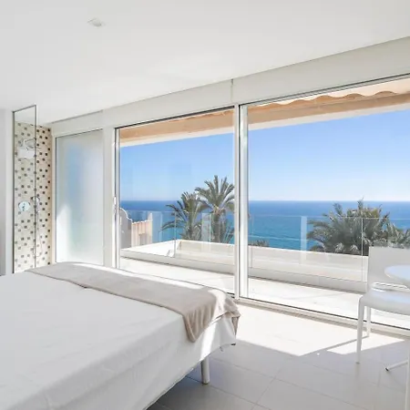 Villa Designvilla With Breathtaking View For 14 Guests